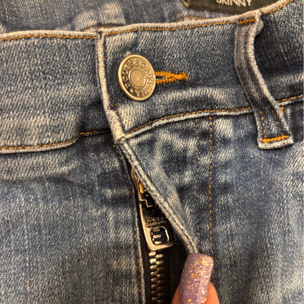 Dolce & Gabbana Logo Plaque Distressed Skinny Jeans Size 46  US Size 10 - Picture 9 of 16